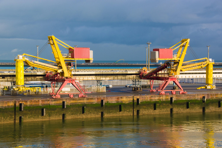 天津進(jìn)口汽車(chē)報(bào)關(guān)公司